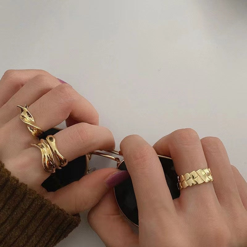 European and American style Kendall Jenner gold open retro ring set of three