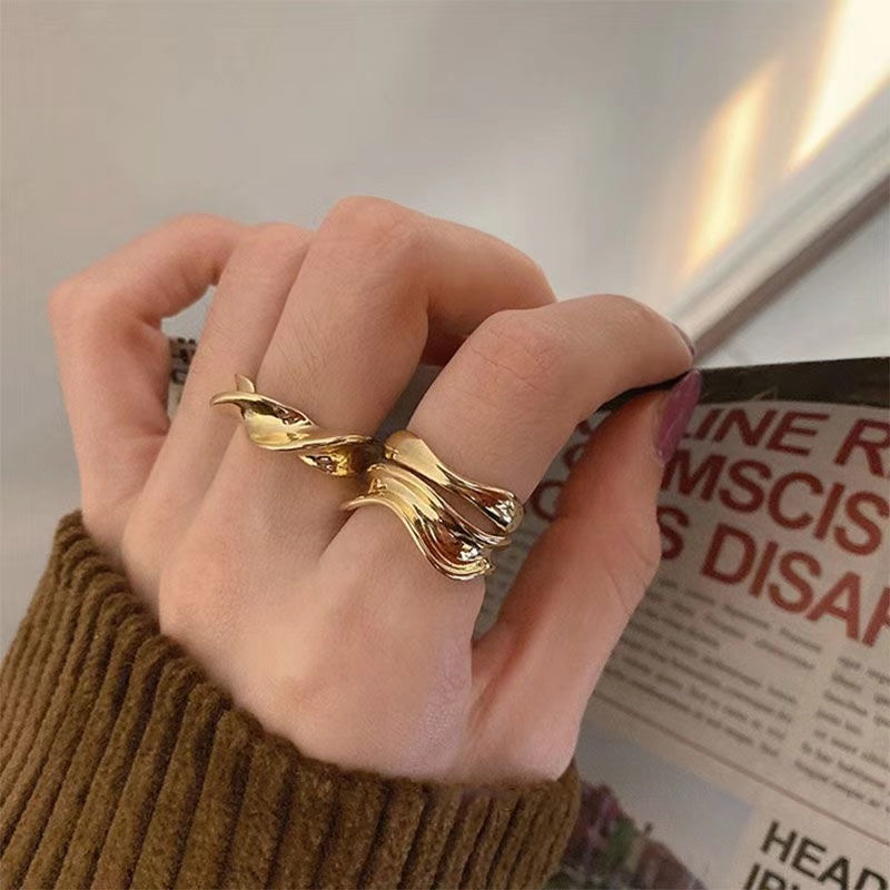 European and American style Kendall Jenner gold open retro ring set of three