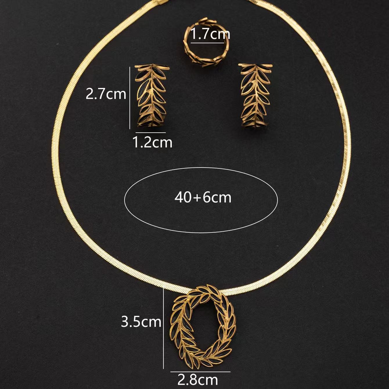 Fashionable light luxury cool style ring earrings clavicle chain 3-piece set